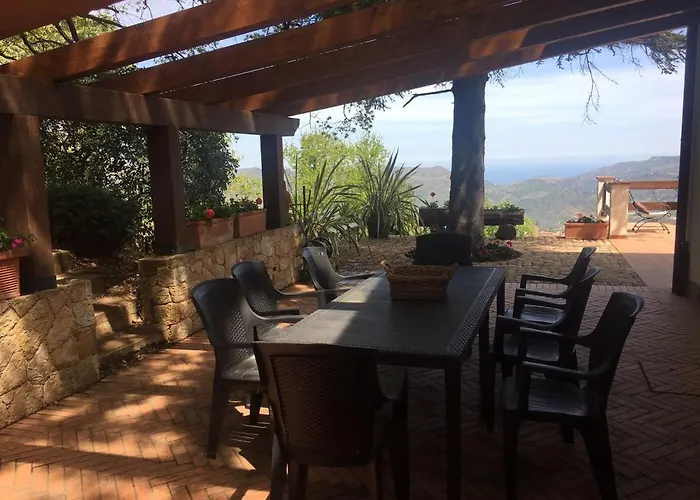 别墅 Valu' 卡斯特布奥诺